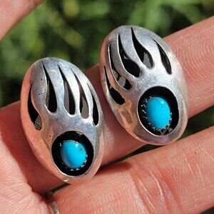 Vintage Native American Navajo handmade sterling silver 925 shadowbox bear paw e